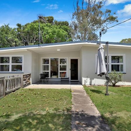 Sandy Feet Beach Retreat Villa Gold Coast Exterior photo